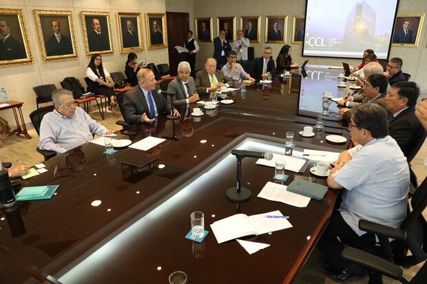El Consejo Consultivo de Chancay sostuvo una tercera sesión en la Cámara de Comercio de Lima el pasado 12 de marzo. Allí se analizó la conveniencia de implementar una Zona Económica Especial Privada (ZEEP) alrededor de la urbe norteña. (Foto: CCL)